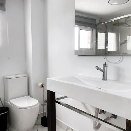 Apartment Calma Carihuela - 10 Metros De La Playa Torremolinos