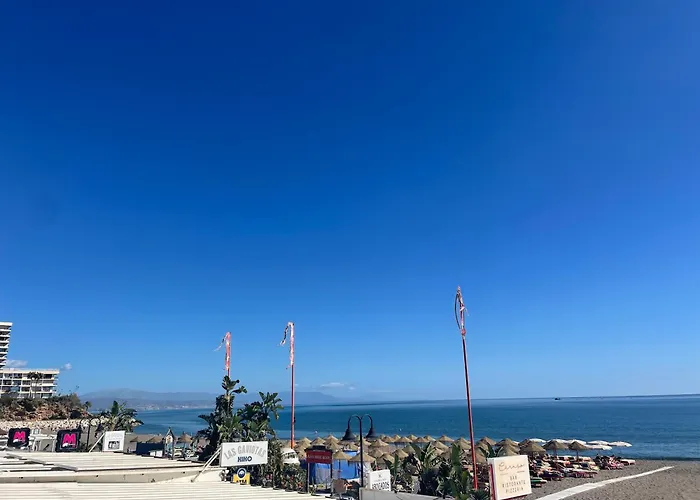 Lägenhet Calma Carihuela - 10 Metros De La Playa Torremolinos